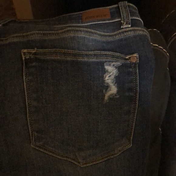 Judy Blue skinny fit 15/32 - Picture 5 of 6